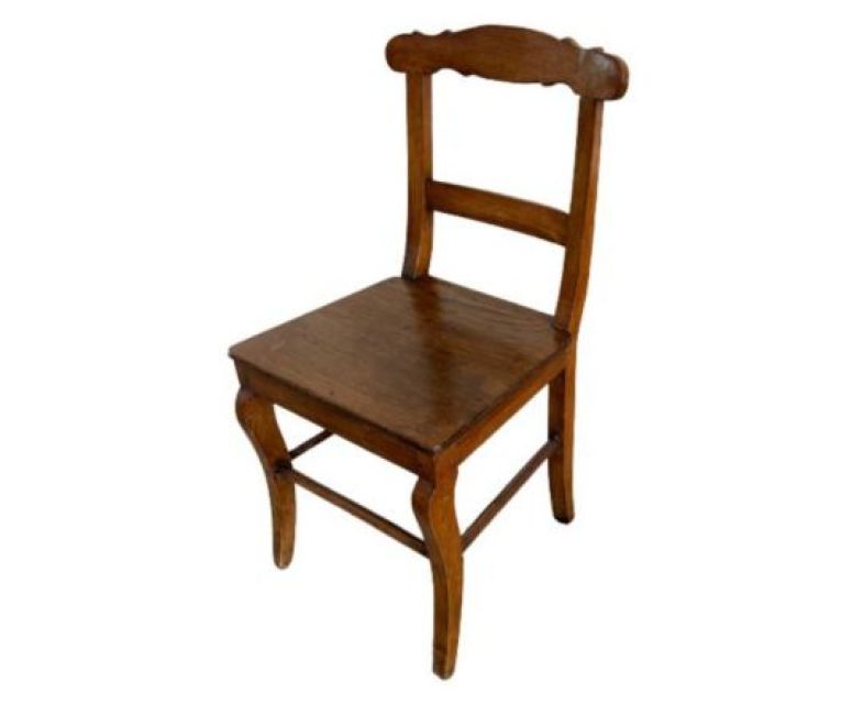 Sedia in legno massello
