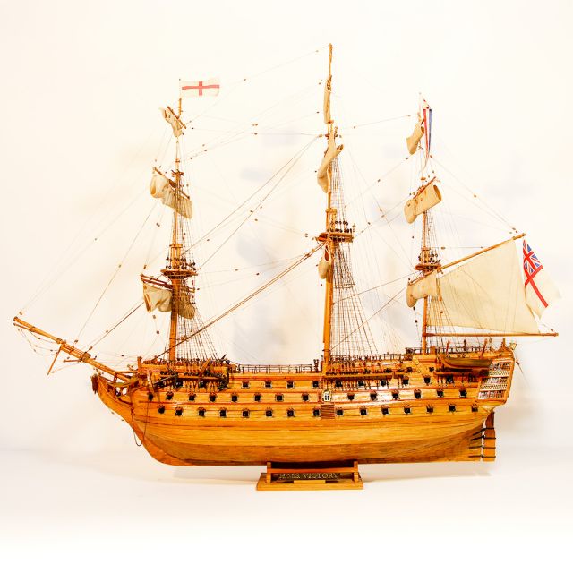 Modellino barca "HMS Victory"