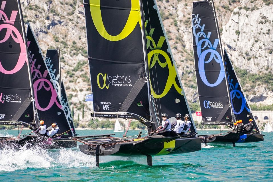 Algebris 69F – Foiling Experience sul Garda per 4 persone