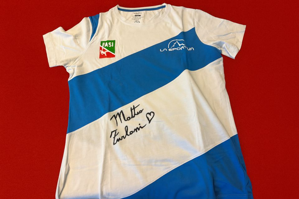 Matteo Zurloni - Maglietta ufficiale autografata 